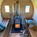 Tagavaelja Talu And Sauna On A Farm B&b, Rural Experience Atsalama