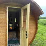 Tagavaelja Talu And Sauna On A Farm B&b, Rural Experience Casa vacanze Atsalama