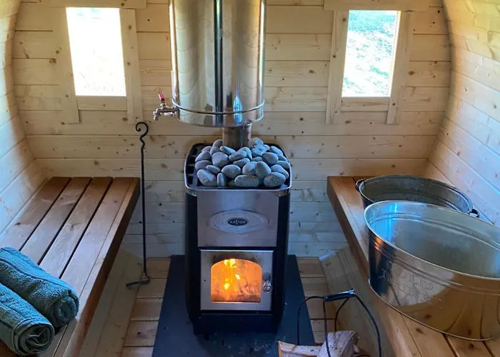 Tagavaelja Talu And Sauna On A Farm B&b, Rural Experience Atsalama